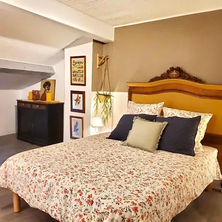 Le Grenier Superbe T3 Climatisation Terrasse Wi-fi Netflix 15 Mn Coeur De 70m2