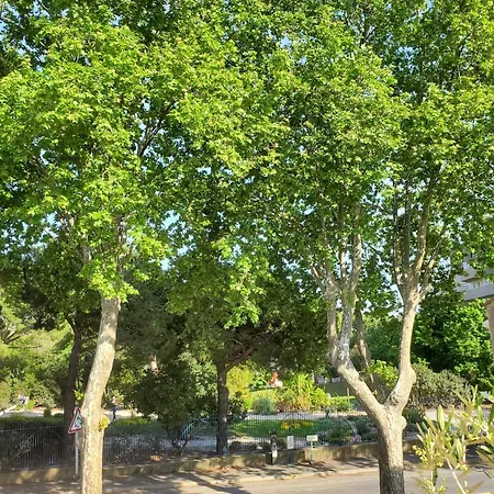 Lejlighed Le Grenier Superbe T3 Climatisation Terrasse Wi-fi Netflix 15 Mn Coeur De 70m2
