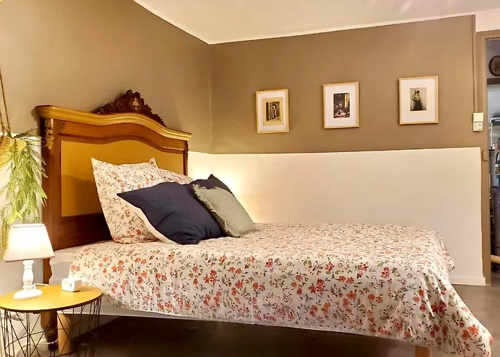Διαμέρισμα Le Grenier Superbe T3 Climatisation Terrasse Wi-fi Netflix 15 Mn Coeur De 70m2 Μπεζιέ