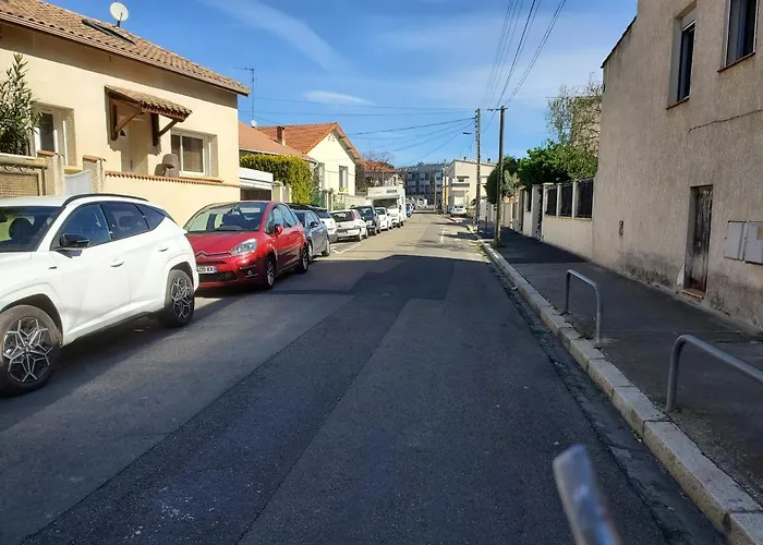 Le Grenier Superbe T3 Climatisation Terrasse Wi-fi Netflix 15 Mn Coeur De 70m2