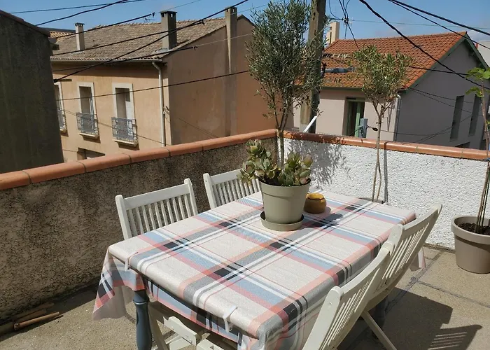 Le Grenier Superbe T3 Climatisation Terrasse Wi-fi Netflix 15 Mn Coeur De 70m2 Μπεζιέ