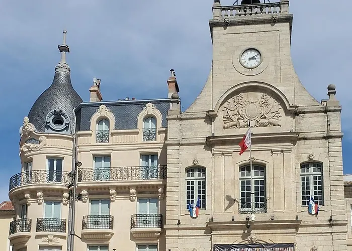 Le Grenier Superbe T3 Climatisation Terrasse Wi-fi Netflix 15 Mn Coeur De 70m2 * Béziers
